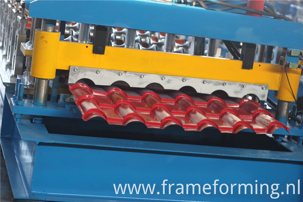 Step Roof Panel Metal Steel Colored Step Glazed Roof Tile Making Machine